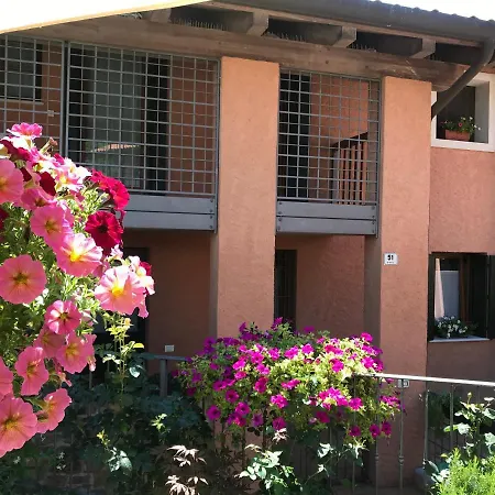 Casa Del Balcone Fiorito Apartment Cormons Exterior photo